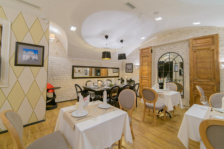 Ресторан Бергамо / Bergamo Основной зал