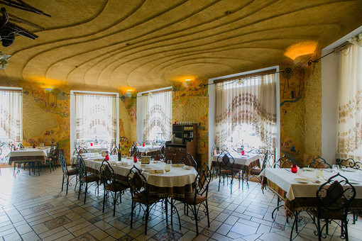 Ресторан Караван. Зал с открытым мангалом до 50 человек. Фото 2