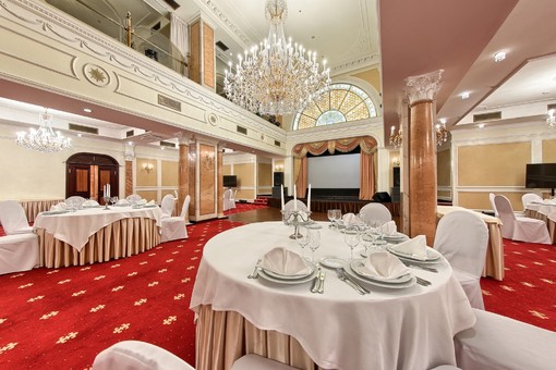 Ресторан Гранд Отель Эмеральд / Grand Hotel Emerald. Эмеральд до 170 человек. Фото 2