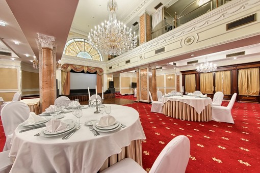 Ресторан Гранд Отель Эмеральд / Grand Hotel Emerald. Эмеральд до 170 человек. Фото 1