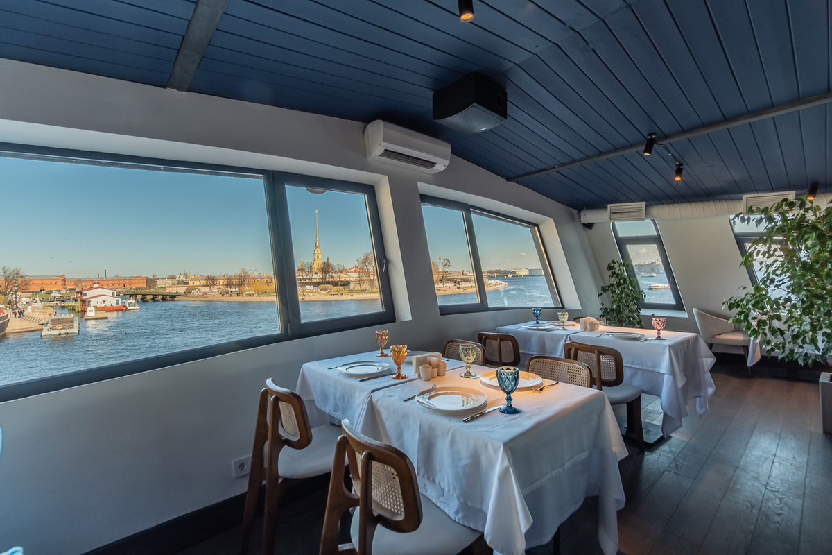 Ресторан-корабль Магадан Event-палуба на 3-м этаже