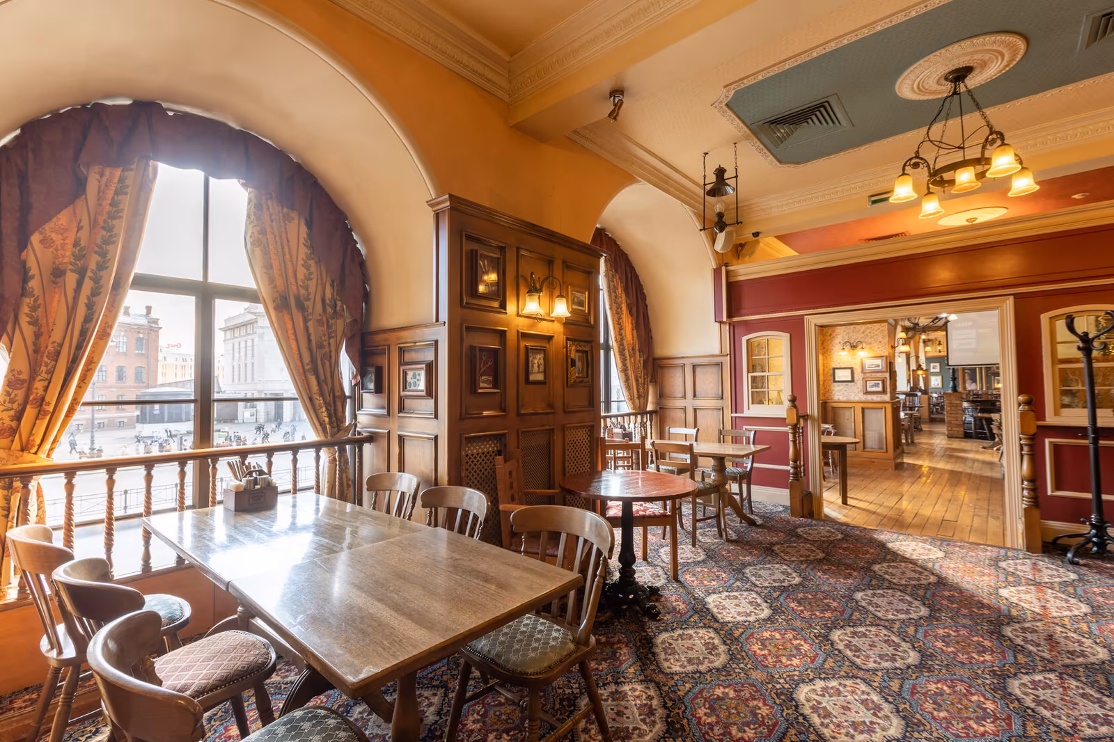 Ресторан Вильям Басс / The William Bass Pub
