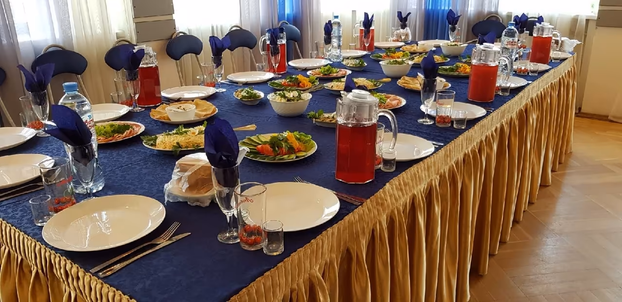 Кафе Лель Основной зал