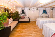 Банкетный зал ДачА на Приморской. VIP-зал с ретро-лампами