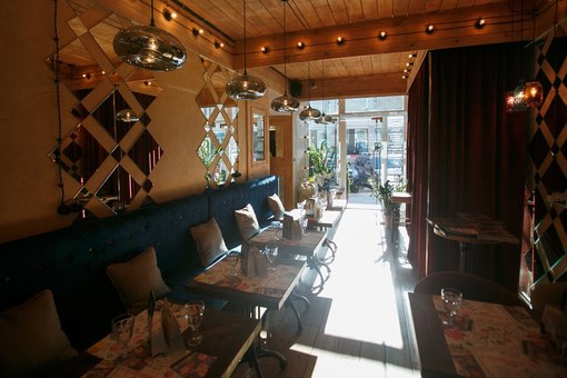 Кофейня №1 на Лиговском проспекте. 1-ый зал до 20 человек. Фото 2