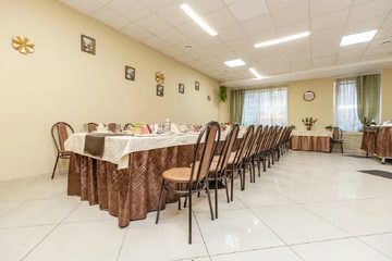 Поминальная трапеза Помним-любим в Колпино. Большой зал, фото 4