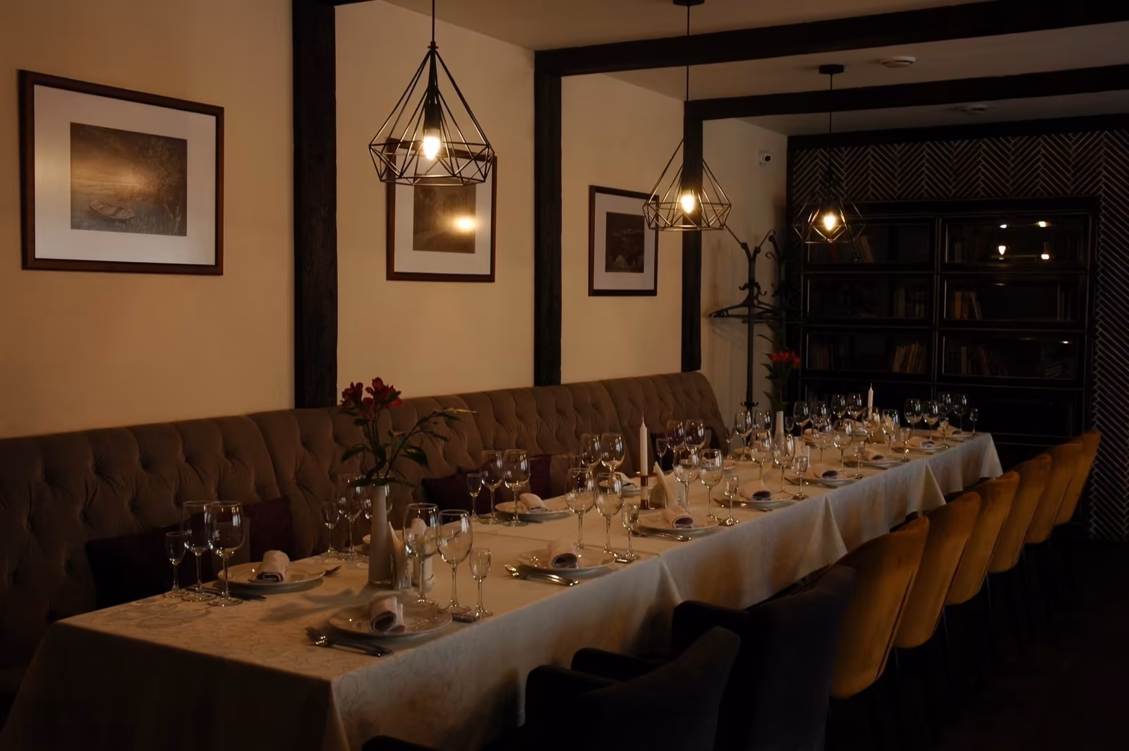 Ресторан На Мельнице Барный зал