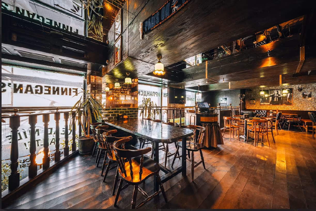 Паб Финнеганс / Finnegan’s на Московском