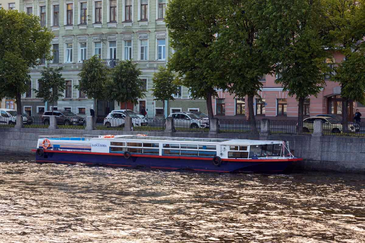 Теплоход Барселона Салон теплохода