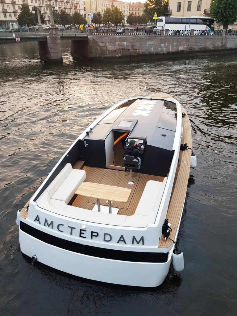 Яхта Амстердам / Amsterdam Яхта