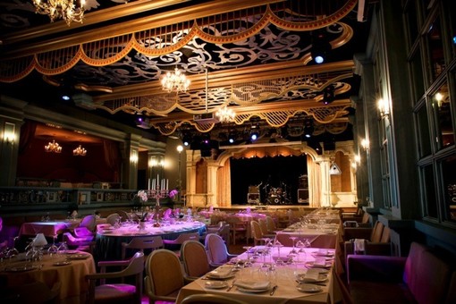 Ресторан Чаплин-Холл. Основной зал