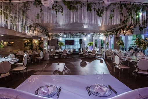 Ресторан Винити / Vinity в Таврическом саду. Основной зал до 150 человек. Фото 2