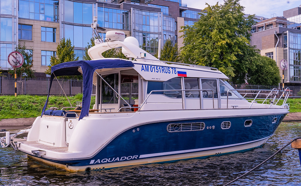 Яхта Аквадор / Aquador 35 Яхта