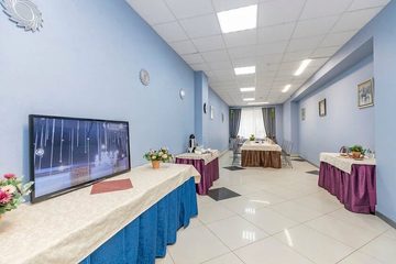 Поминальная трапеза Помним-любим в Колпино. Малый зал, фото 3