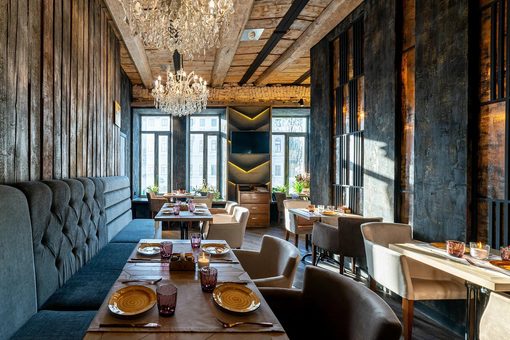 Ресторан Брассерия Крик / Brasserie Kriek на Невском. Пространство ресторана, фото 2
